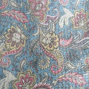 100 percent cotton quilt by peacock alley